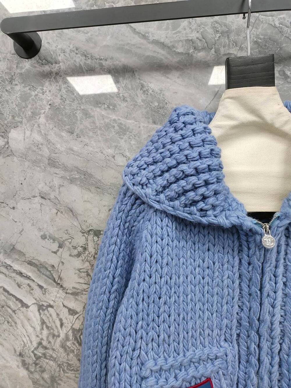 Chanel Light Blue Thick Knit Cardigan CC Red‑Trim Patch Pockets - Picture 9 of 9